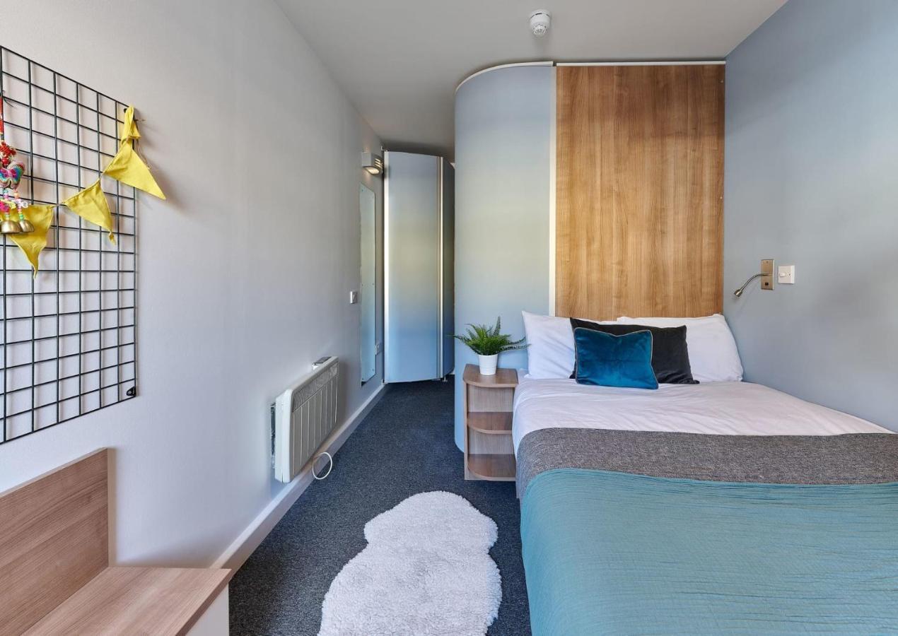 Cosy Ensuite Bedrooms At Trust House Near Exeter City Centre ภายนอก รูปภาพ